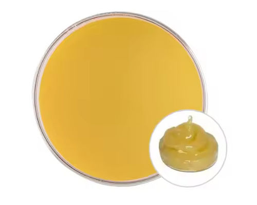 CAS NO 8006-54-0 Lanolin Anhydrous BP98 Standard With Melting Point 38-44.C Odourless